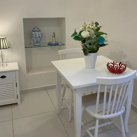 Spring Villa Meta