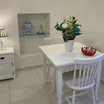 Spring Villa Meta